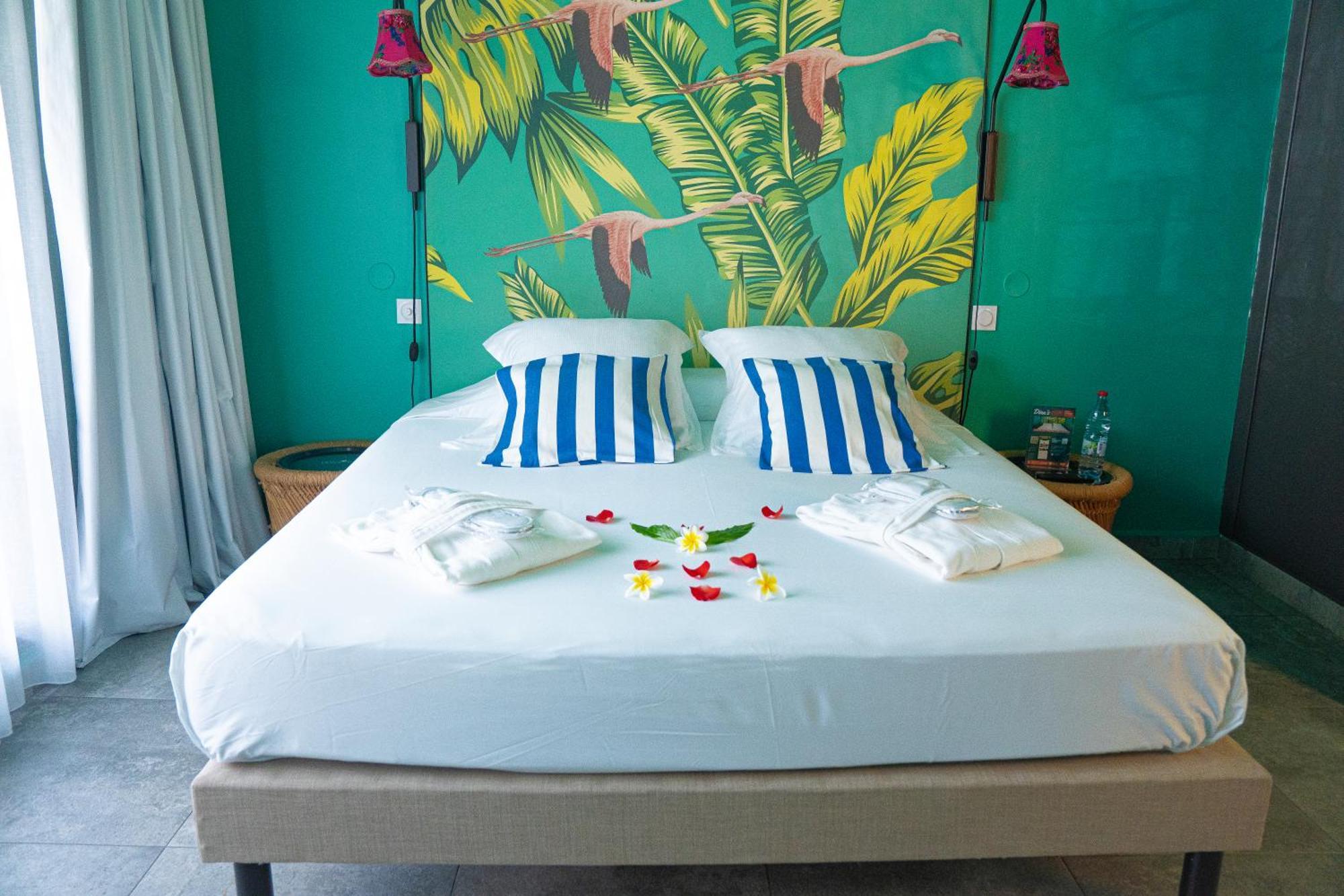 Dina Morgabine Saint Gilles Hotel Luaran gambar