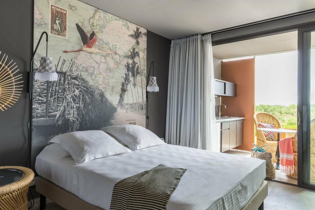 Dina Morgabine Saint Gilles Hotel Luaran gambar